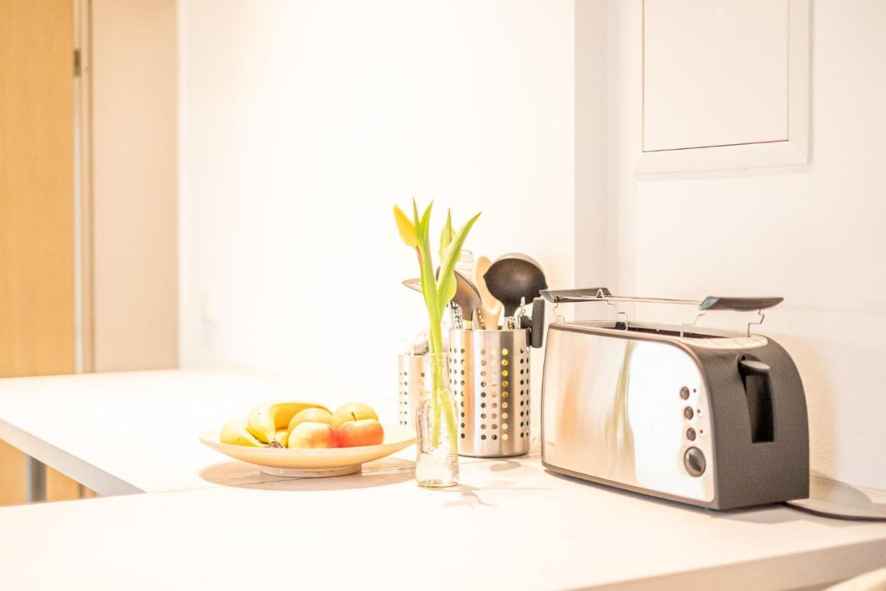 Helle Ferienwohnung Im Hinterhof Dresden Bagian luar foto